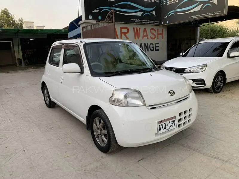 Daihatsu Esse 2007 for Sale in Karachi Image-1
