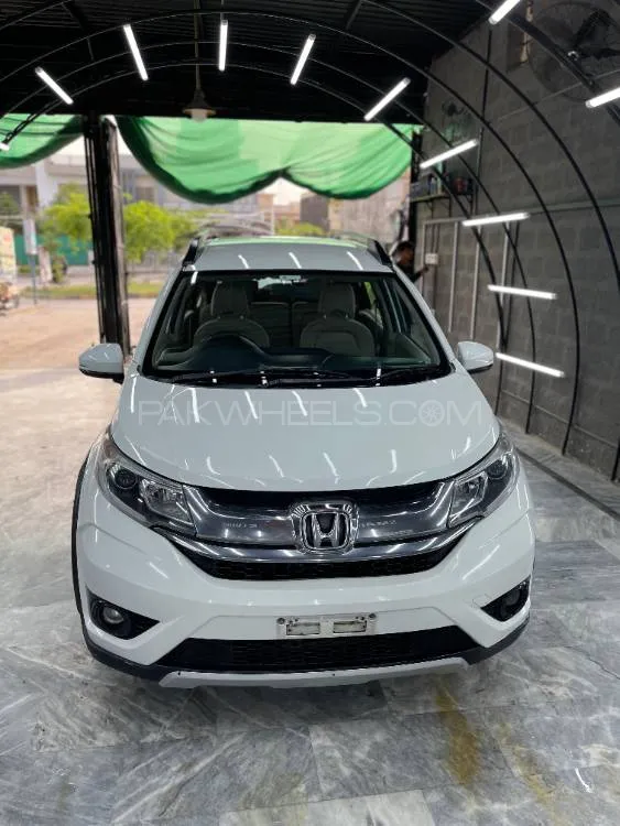 Honda BR-V 2017 for Sale in Islamabad Image-1