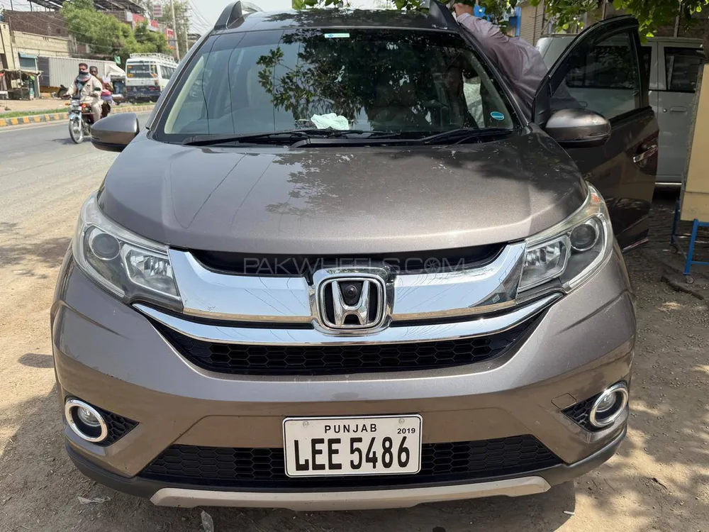 Honda BR-V 2019 for Sale in Lahore Image-1