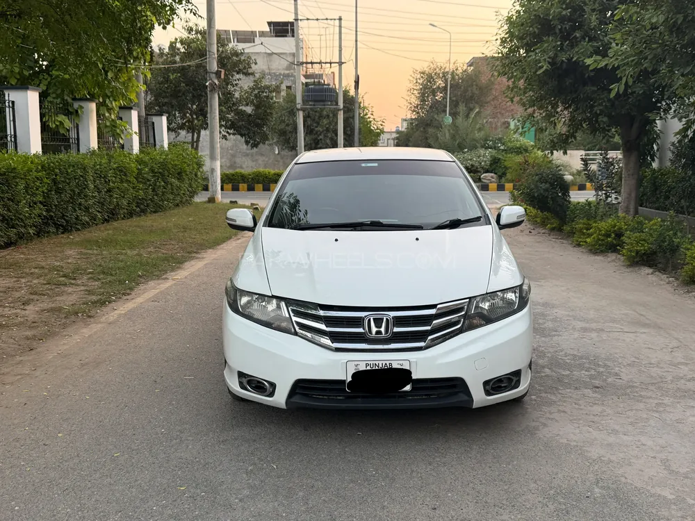 Honda City 2017 for Sale in Islamabad Image-1