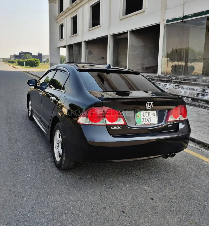 Honda Civic 2010 for Sale in Lahore Image-1