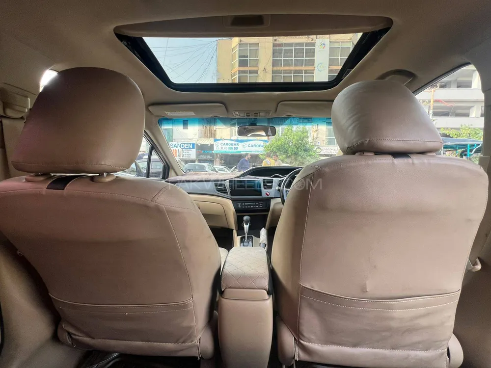 Honda Civic 2013 for Sale in Karachi Honda Civic 2013 for Sale in Karachi Image-11