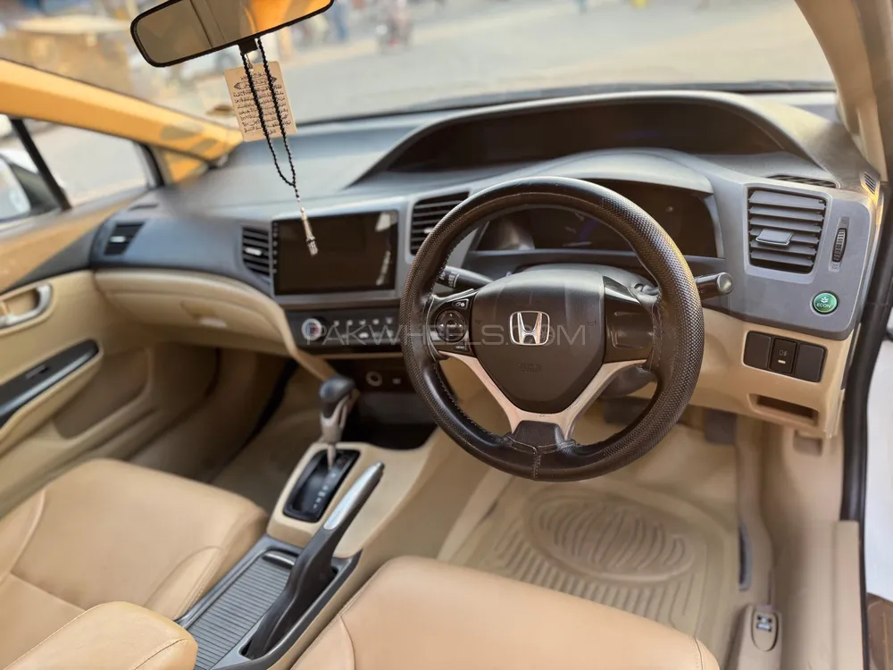 Honda Civic 2015 for Sale in Kamalia Honda Civic 2015 for Sale in Kamalia Image-11