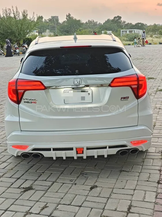 Honda Vezel 2018 for Sale in Islamabad Honda Vezel 2018 for Sale in Islamabad Image-5