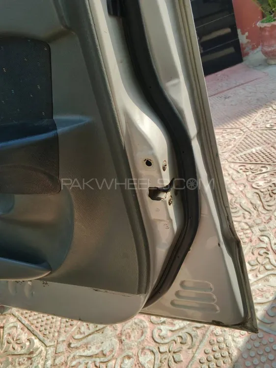 Hyundai Santro 2006 for Sale in Toba Tek Singh Hyundai Santro 2006 for Sale in Toba Tek Singh Image-9