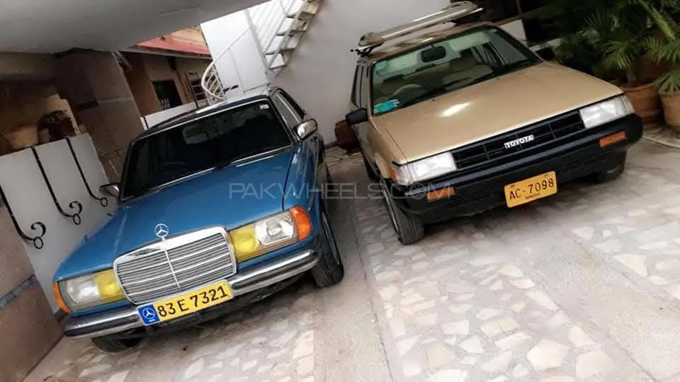 Mercedes Benz E Class 1983 for Sale in Karachi Image-1