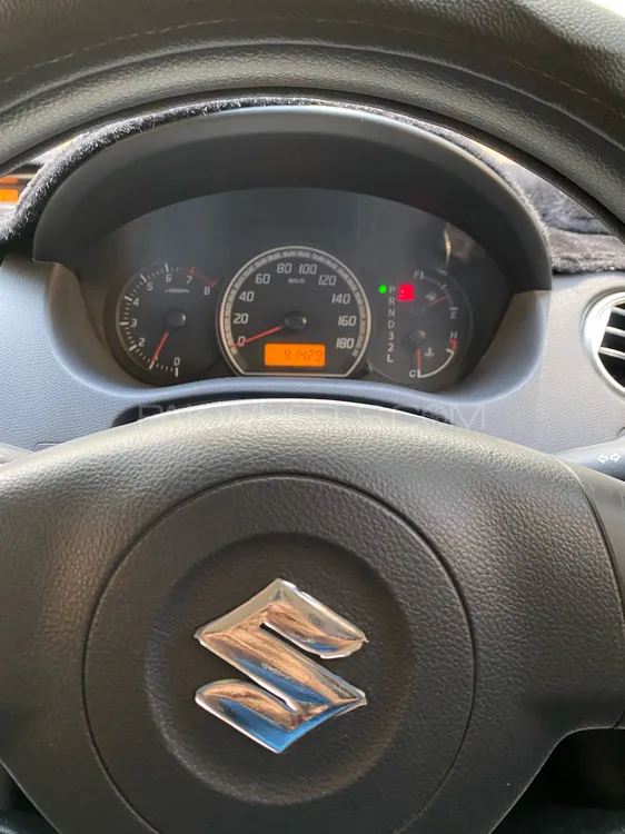 Suzuki Swift 2013 for Sale in Karachi Suzuki Swift 2013 for Sale in Karachi Image-6
