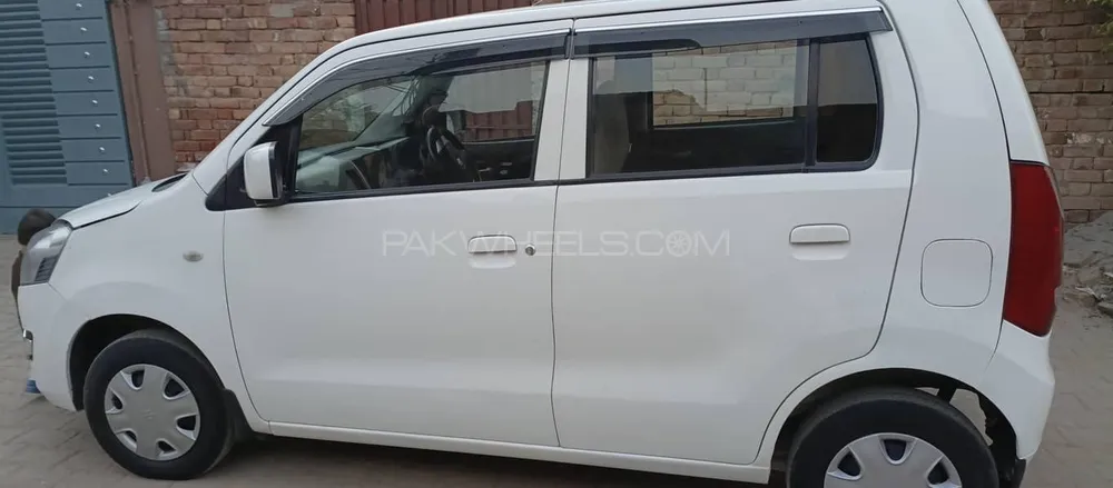 سوزوکی ویگن آر 2016 for Sale in ملتان Image-1