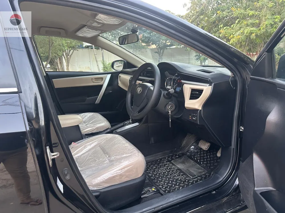 Toyota Corolla 2015 for Sale in Karachi Toyota Corolla 2015 for Sale in Karachi Image-19
