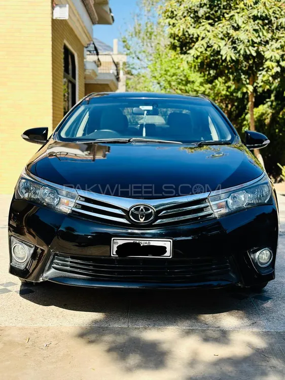 Toyota Corolla 2016 for Sale in Lahore Image-1
