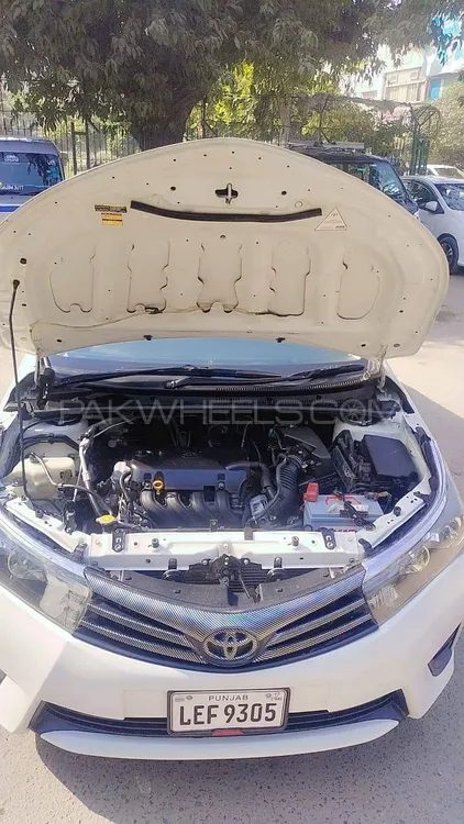 Toyota Corolla 2017 for Sale in Lahore Image-1