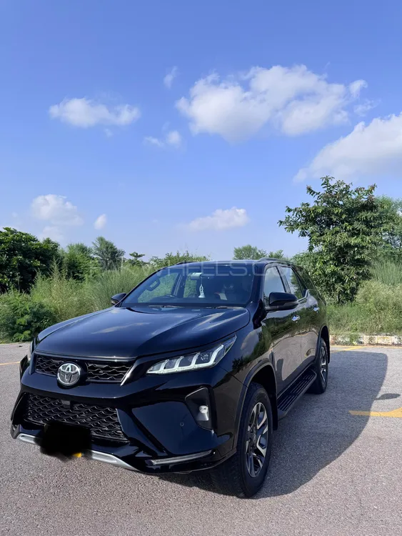 Toyota Fortuner 2023 for Sale in Islamabad Toyota Fortuner 2023 for Sale in Islamabad Image-6