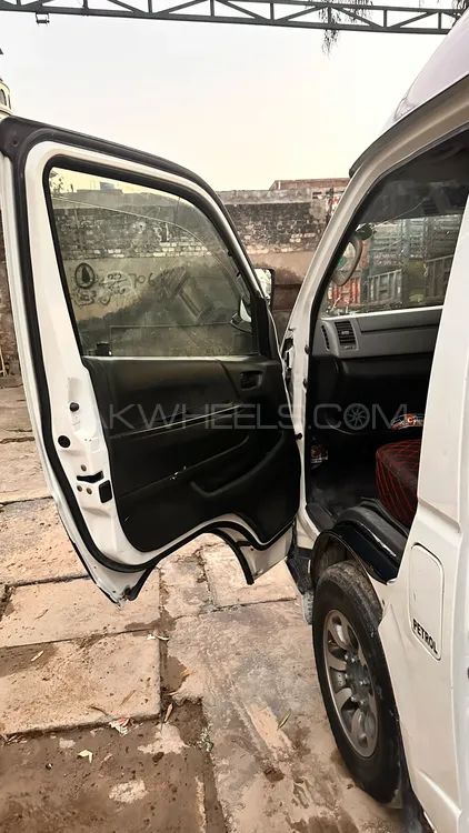 Toyota Hiace 2008 for Sale in Hafizabad Toyota Hiace 2008 for Sale in Hafizabad Image-8