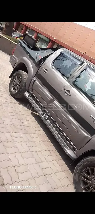 Toyota Hilux 2013 for Sale in Peshawar Image-1