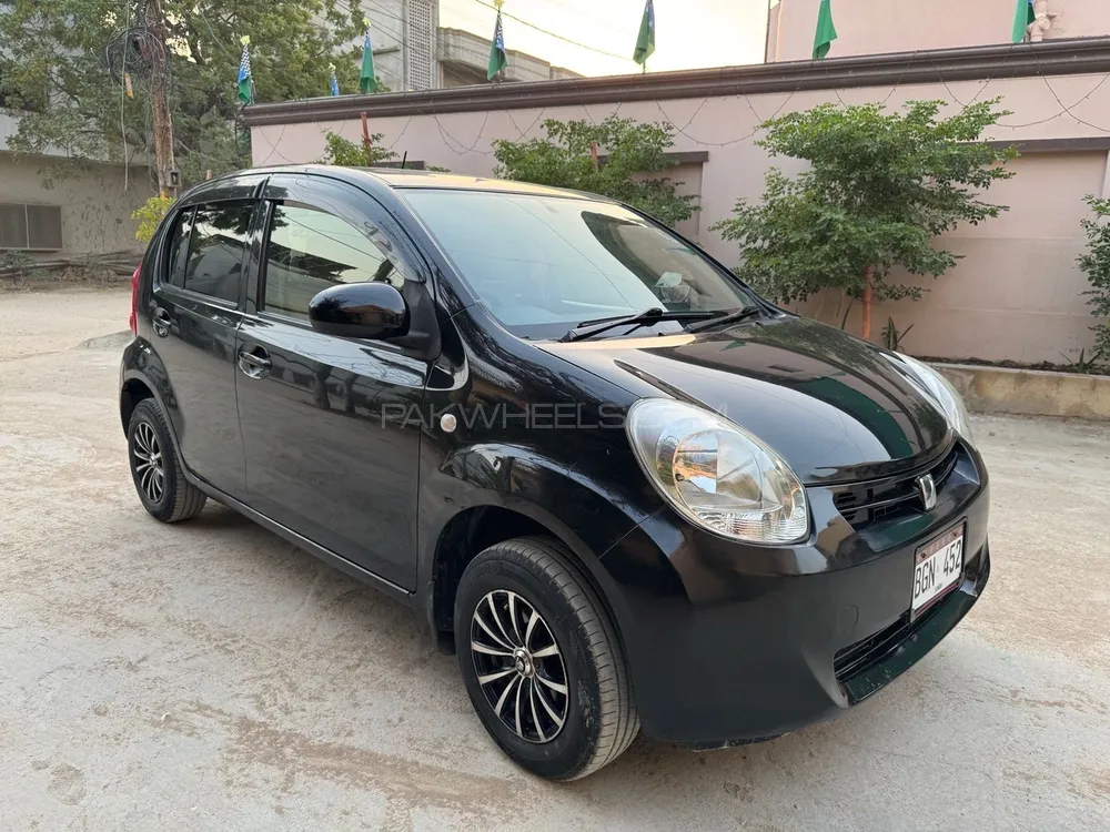 Toyota Passo 2013 for Sale in Karachi Image-1