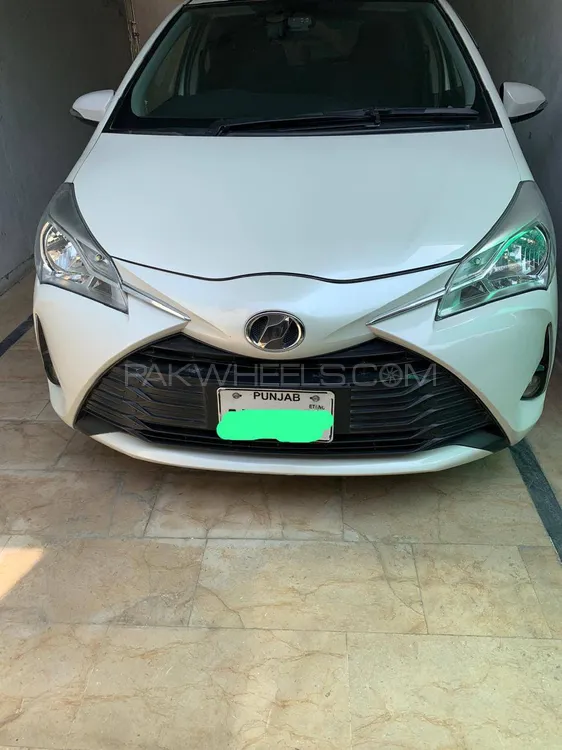 Toyota Vitz 2019 for Sale in D.G.Khan Image-1