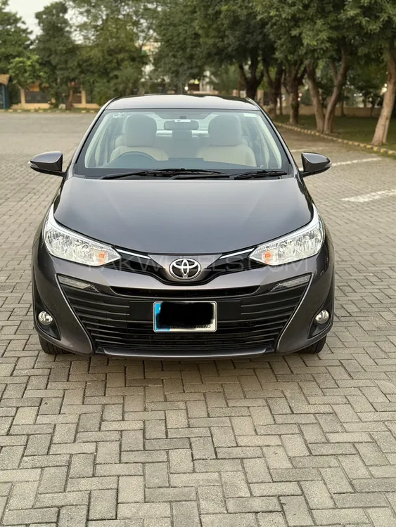 Toyota Yaris Sedan 2022 for Sale in Lahore Image-1