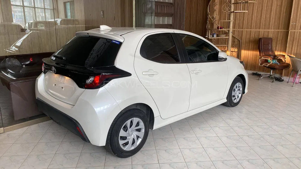 Toyota Yaris Hatchback 2024 for Sale in Sialkot Toyota Yaris Hatchback 2024 for Sale in Sialkot Image-15