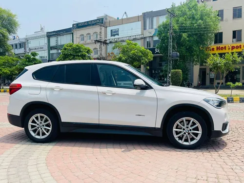 BMW X1 sDrive18i A/T 2018