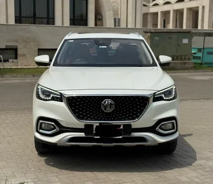 MG HS 2021