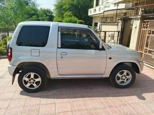 Mitsubishi Pajero Mini Limited 2012