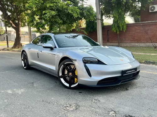 Porsche Taycan 4S 2021
