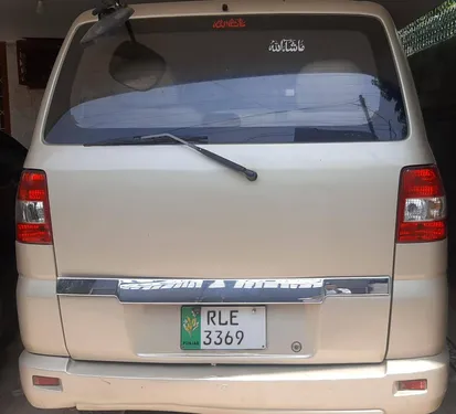 Suzuki APV 2004