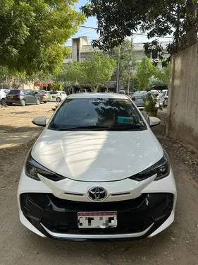 ٹویوٹا یارس سیڈان اے ٹی آئی وی ایکس سی وی ٹی ۱.۵ بلیک انٹیریئر 2024 for Sale ٹویوٹا یارس سیڈان اے ٹی آئی وی ایکس سی وی ٹی ۱.۵ بلیک انٹیریئر 2024 for Sale