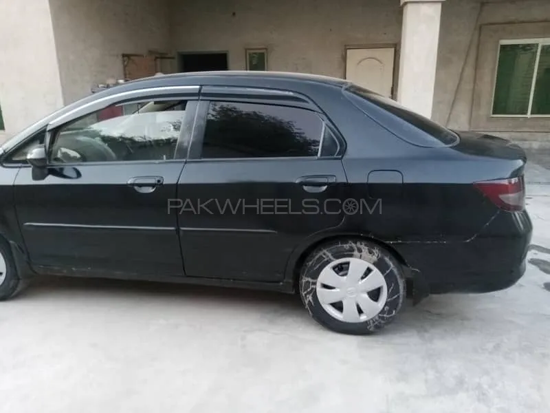 Honda City 2005 for Sale in Sahiwal Honda City 2005 for Sale in Sahiwal Image-4