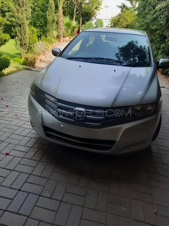Honda City 2010 for Sale in Multan Image-1