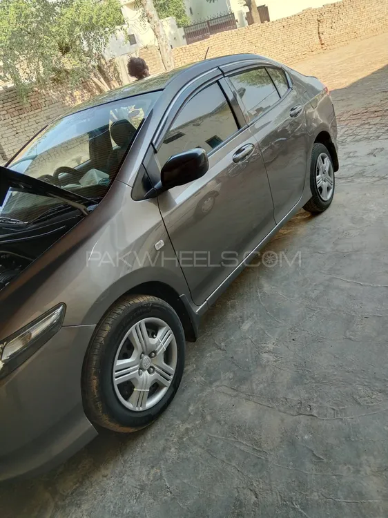 Honda City 2014 for Sale in Chishtian Honda City 2014 for Sale in Chishtian Image-3