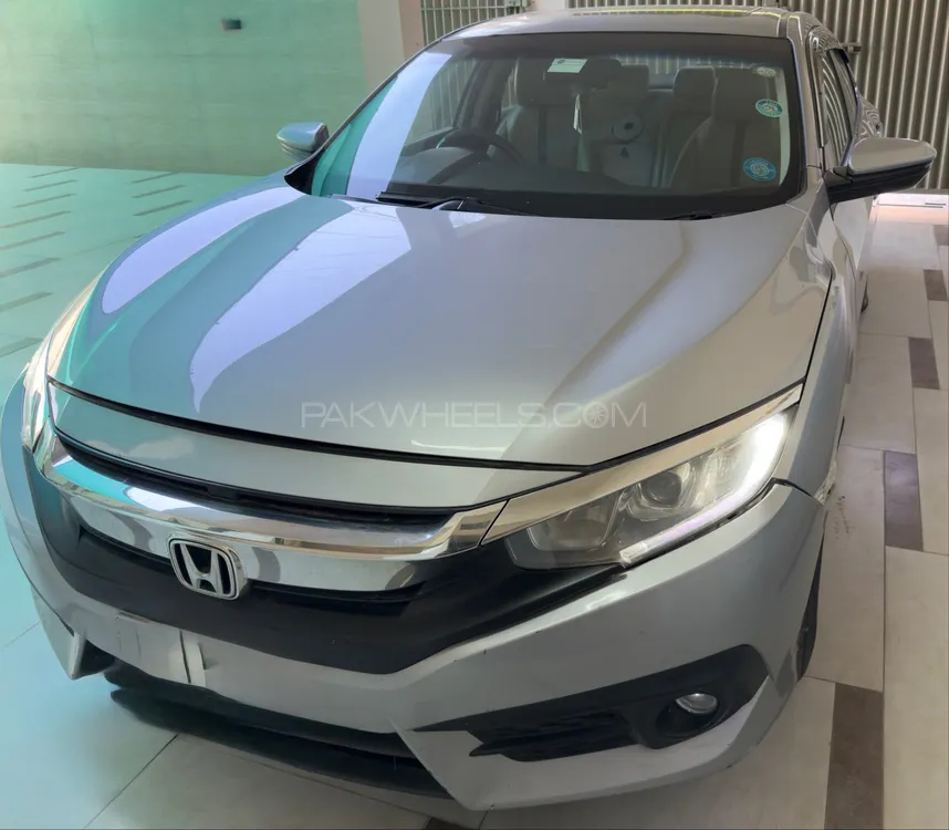 Honda Civic 2018 for Sale in Faisalabad Image-1