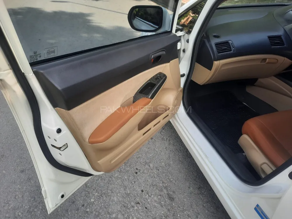 Honda Civic 2012 for Sale in Islamabad Image-1