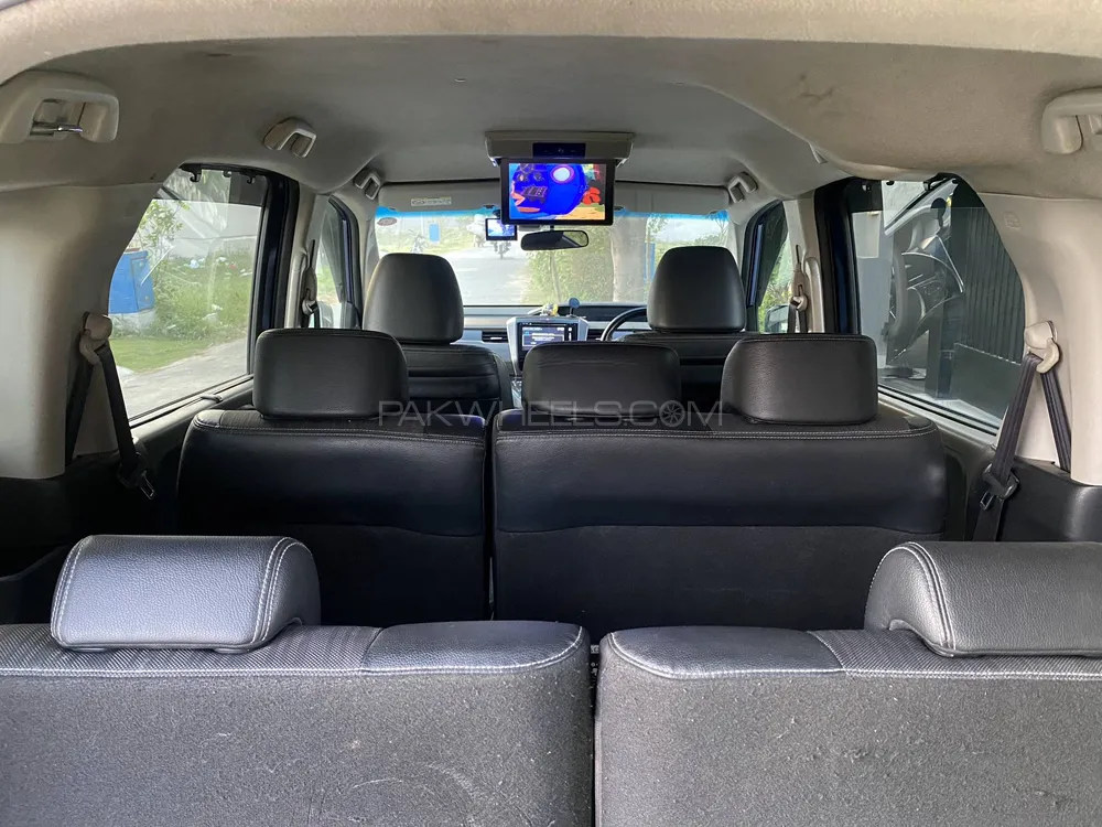 Honda Freed 2017 for Sale in Lahore Image-1