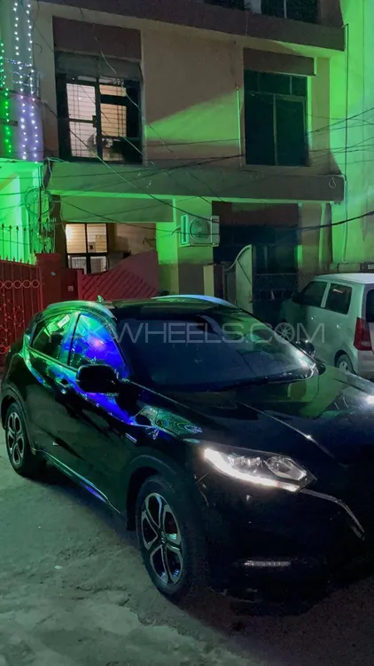 ہونڈا ویزِل 2016 for Sale in لاہور ہونڈا ویزِل 2016 for Sale in لاہور Image-2