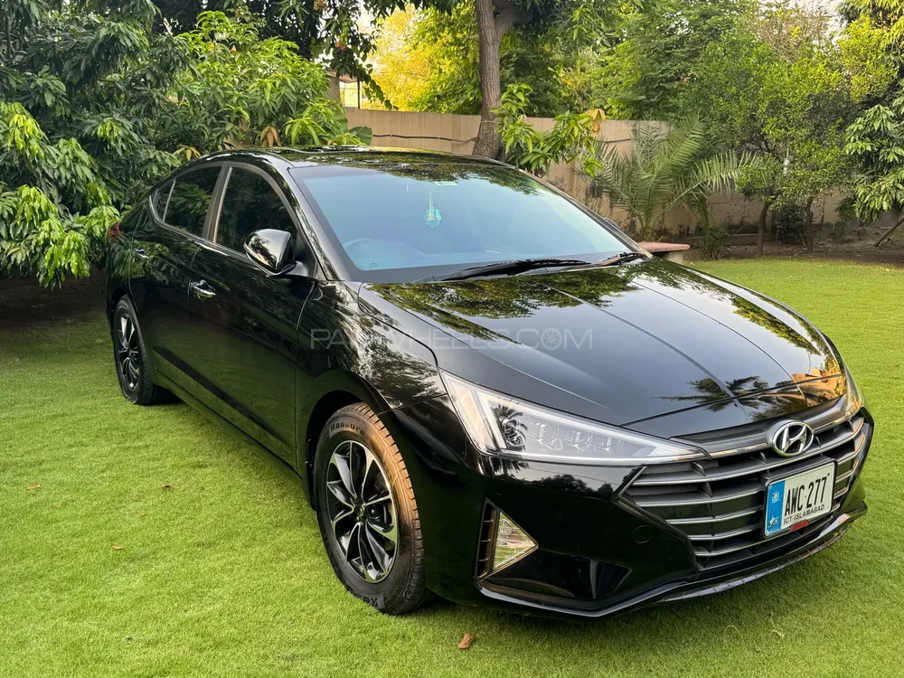 Hyundai Elantra 2021 for Sale in Lahore Image-1
