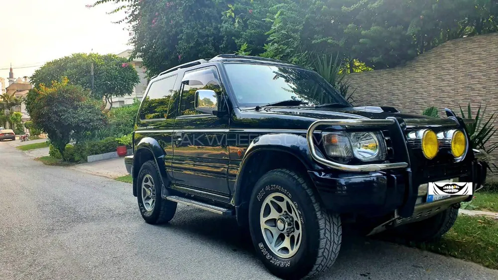 Mitsubishi Pajero 1996 for Sale in Islamabad Image-1
