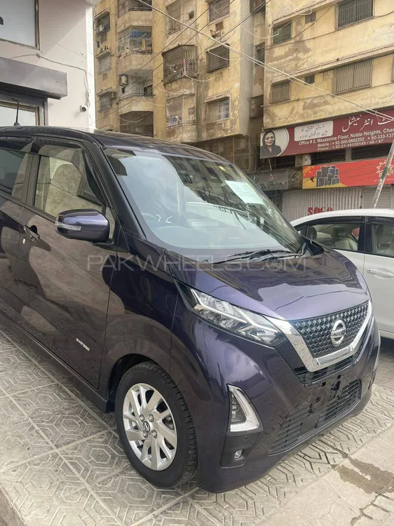 نسان ڈیز 2022 for Sale in کراچی نسان ڈیز 2022 for Sale in کراچی Image-4