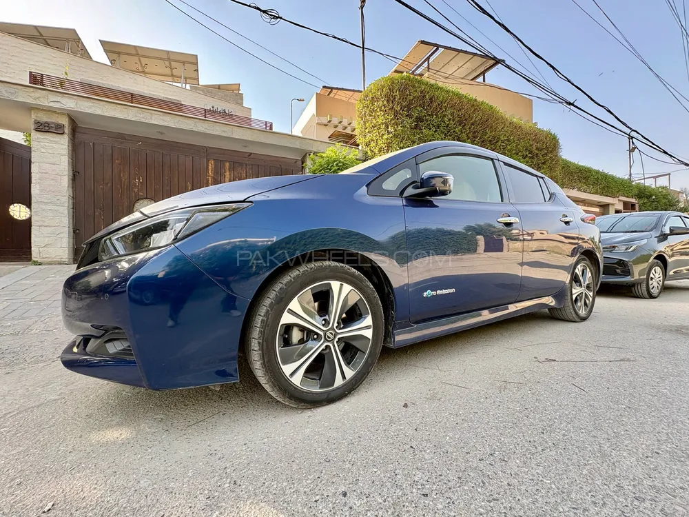 نسان لیف 2020 for Sale in کراچی نسان لیف 2020 for Sale in کراچی Image-3