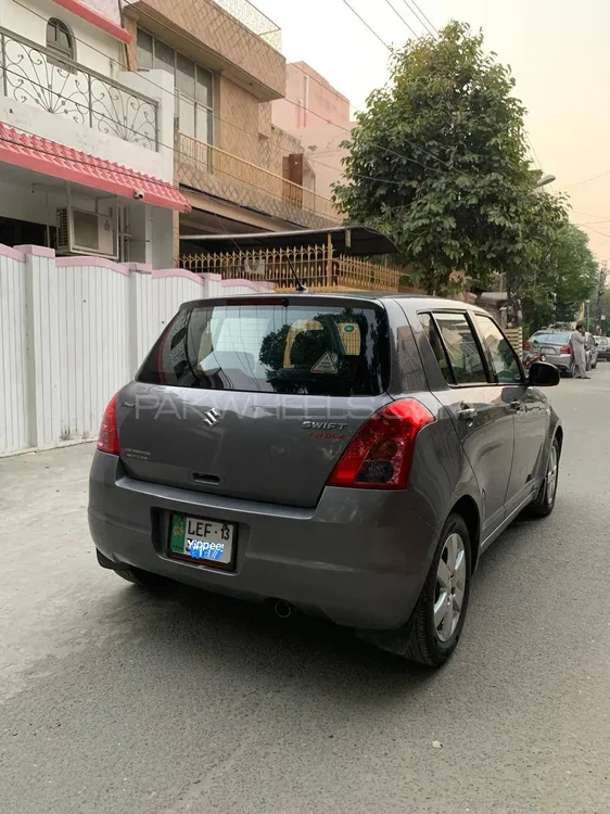 سوزوکی سوئفٹ 2013 for Sale in لاہور Image-1
