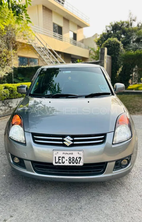 Suzuki Swift 2013 for Sale in Islamabad Image-1