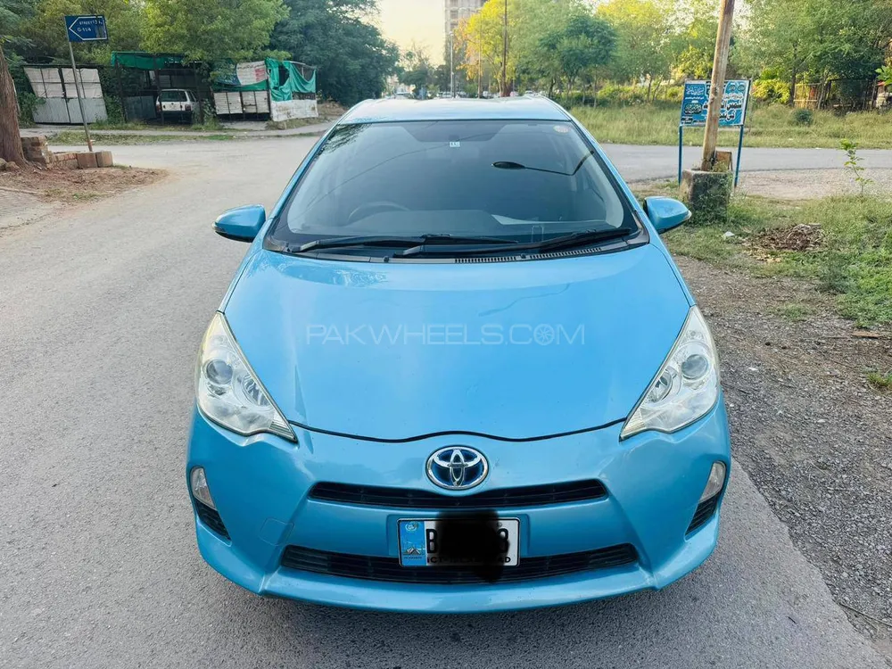 Toyota Aqua 2012 for Sale in Islamabad Image-1