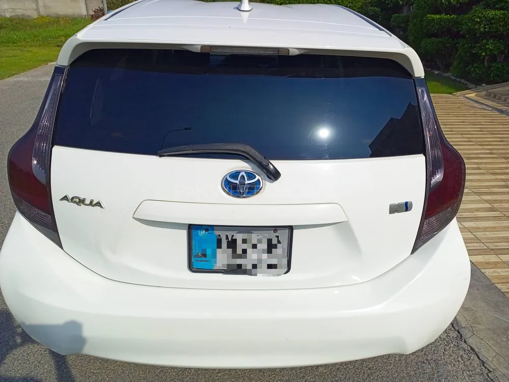 Toyota Aqua 2015 for Sale in Lahore Image-1
