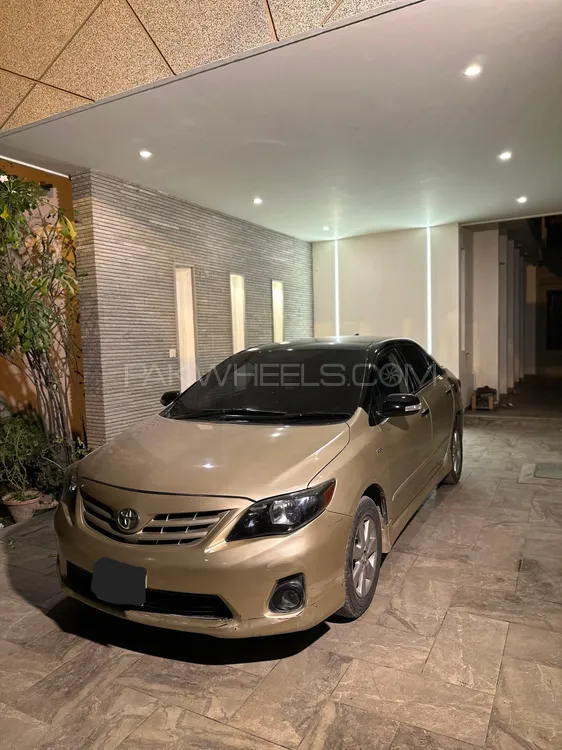 Toyota Corolla 2012 for Sale in Karachi Image-1