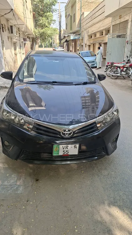 Toyota Corolla 2014 for Sale in Vehari Toyota Corolla 2014 for Sale in Vehari Image-1