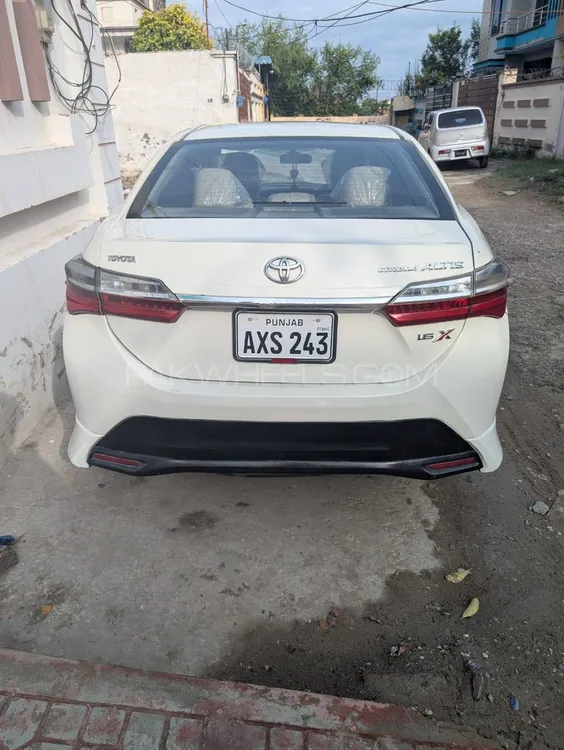 Toyota Corolla 2018 for Sale in Sargodha Image-1