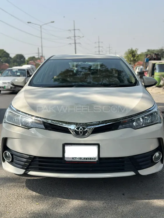 Toyota Corolla 2018 for Sale in Islamabad Image-1