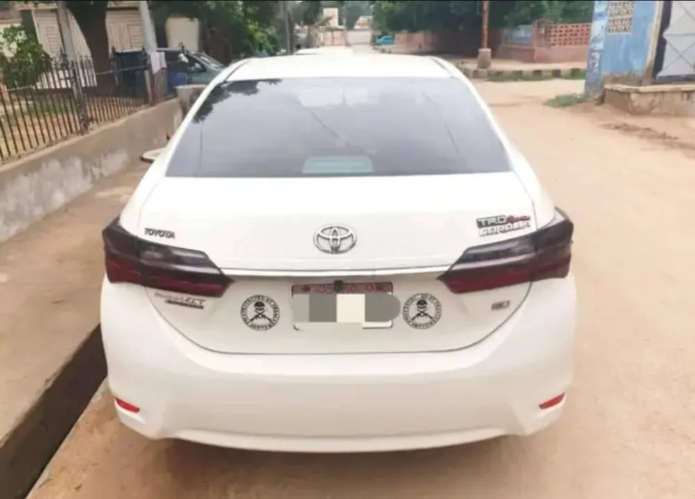 Toyota Corolla 2019 for Sale in Karachi Image-1
