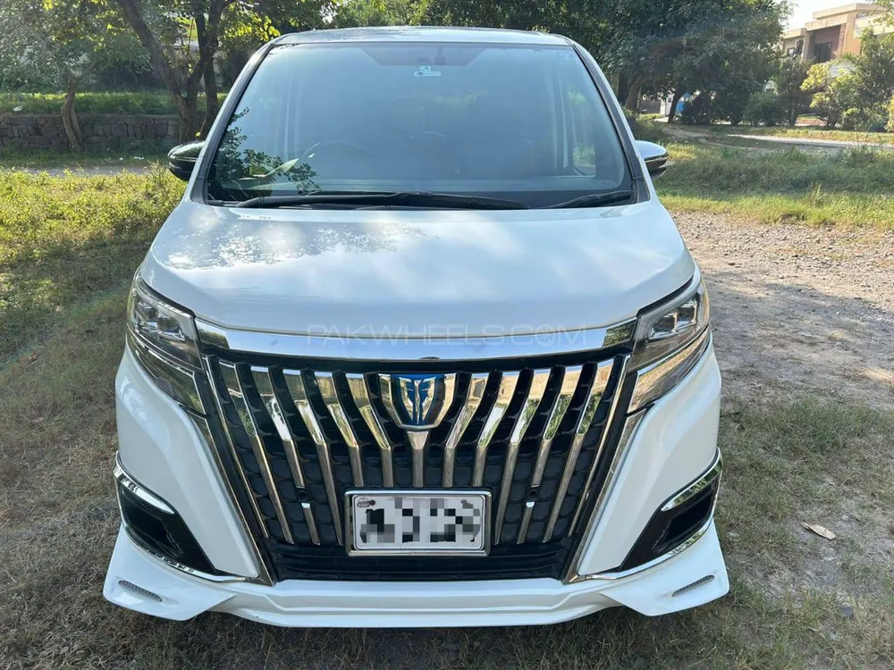 Toyota Esquire 2015 for Sale in Islamabad Image-1