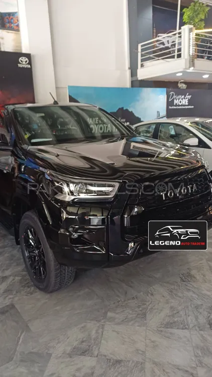 Toyota Hilux 2025 for Sale in Islamabad Image-1